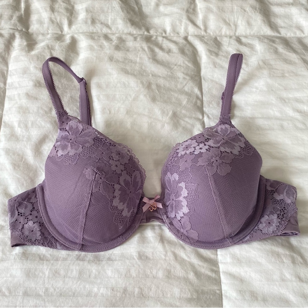 VICTORIA'S SECRET BRA - 36B